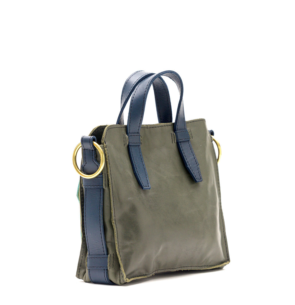 Barton Carryall