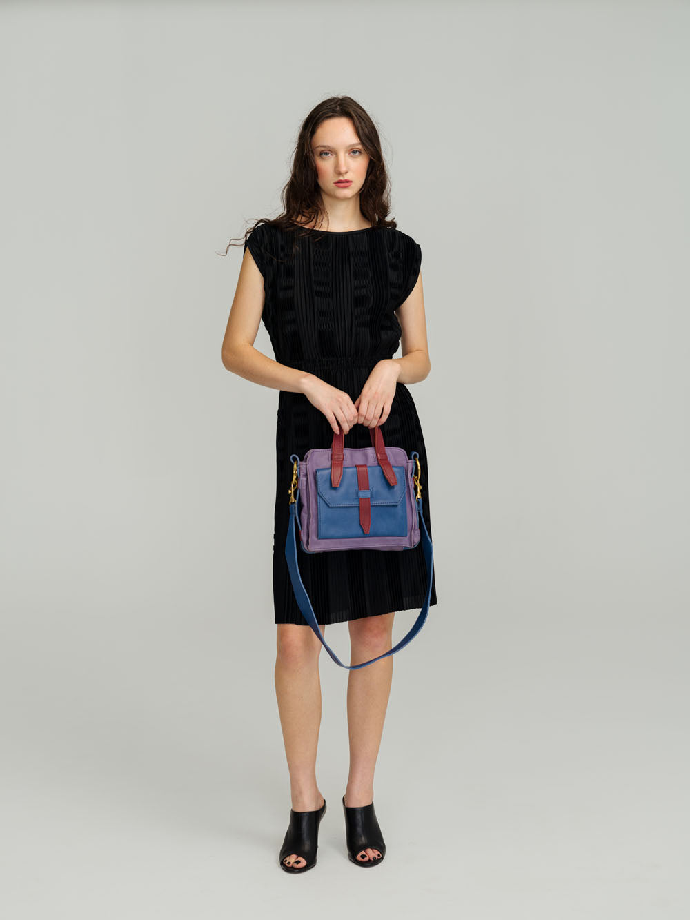 Barton Carryall