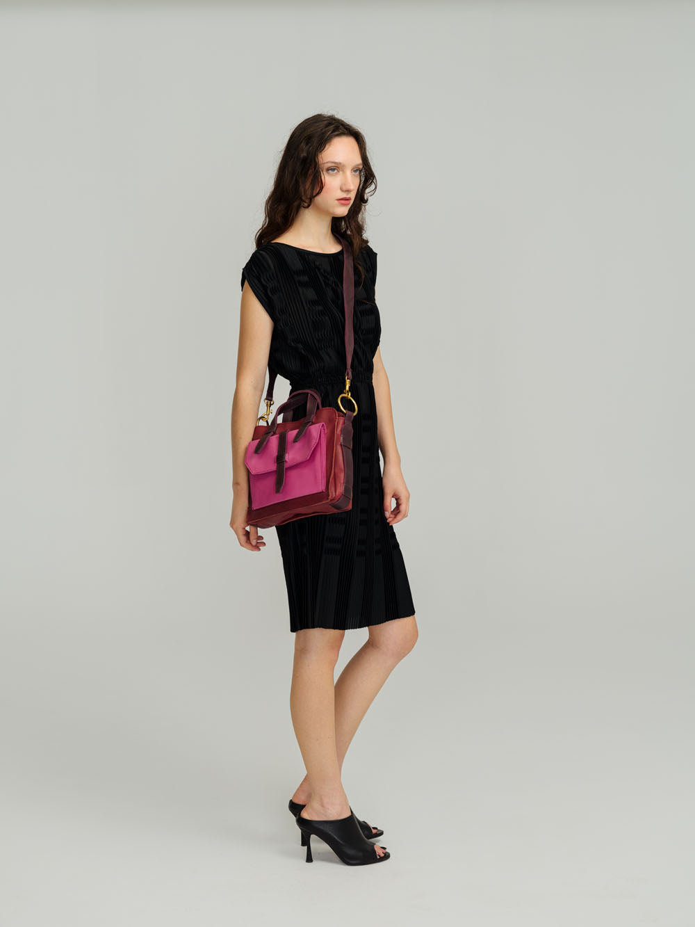 Barton Carryall