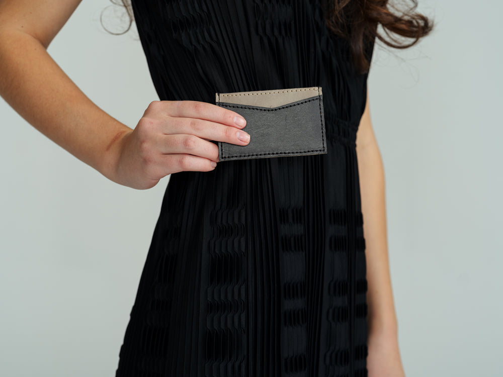 Bonnell Card Holder
