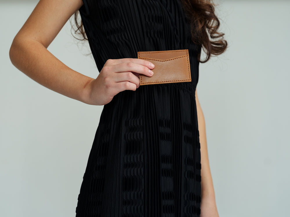 Bonnell Card Holder