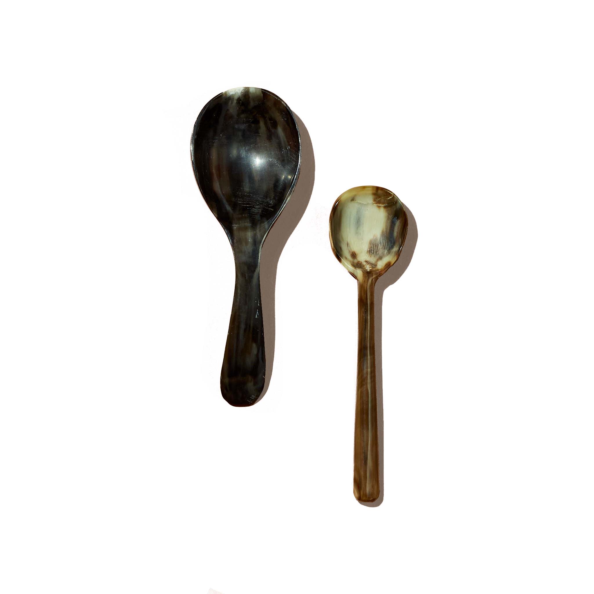 Stirring spoons handcrafted from upcycled horn for an extra special breakfast.